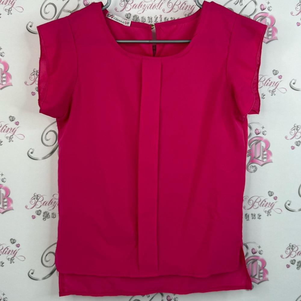 Classic T-shirt bright pink Fuchsia Women's Blouse pleated detail front keyhole